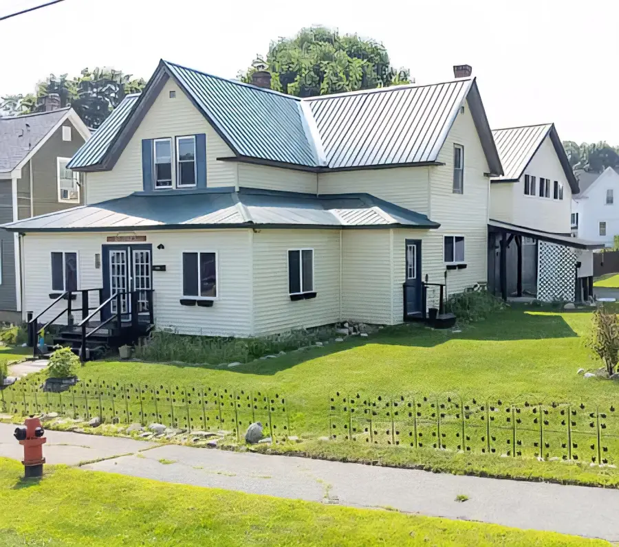 10 Spruce Street, East Millinocket, ME 04430 - Image #2