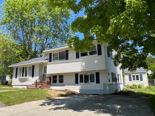 277 Pearl Street, Bangor, ME 04401