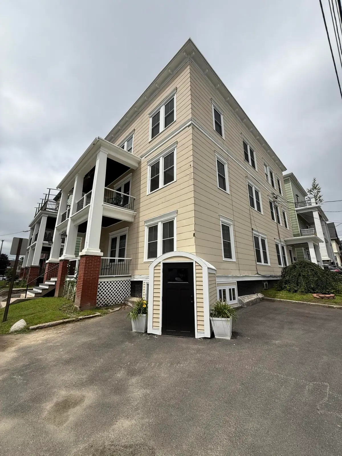 128 Pine Street, Lewiston, ME 04240 - Image #1