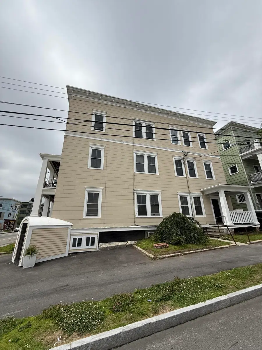 128 Pine Street, Lewiston, ME 04240 - Image #3