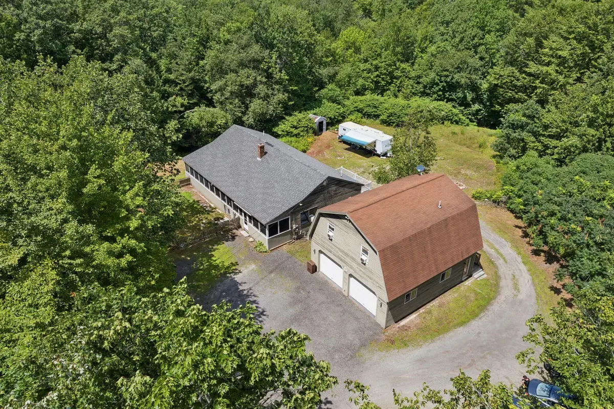 1569 Roosevelt Trail, Raymond, ME 04071 - Image #1