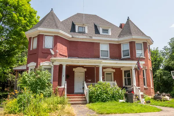 12 Erchles Street, Rumford, ME 04276