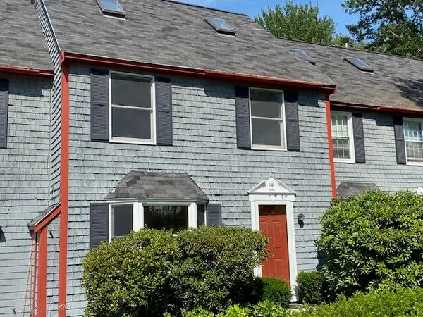 55 Munroe Lane #55, Topsham, ME 04086