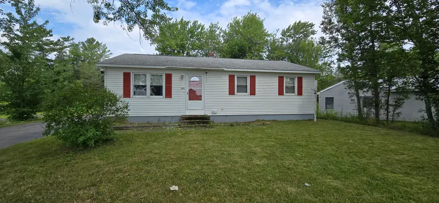 525 Stillwater Avenue, Old Town, ME 04468 - Image #2