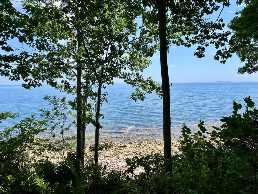 33 Sea View Drive, Lincolnville, ME 04849 - Image #3