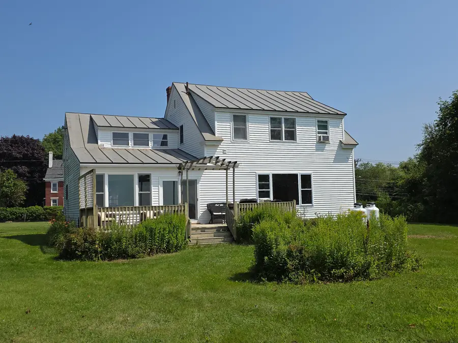 71 E Main Street, Searsport, ME 04974 - Image #2