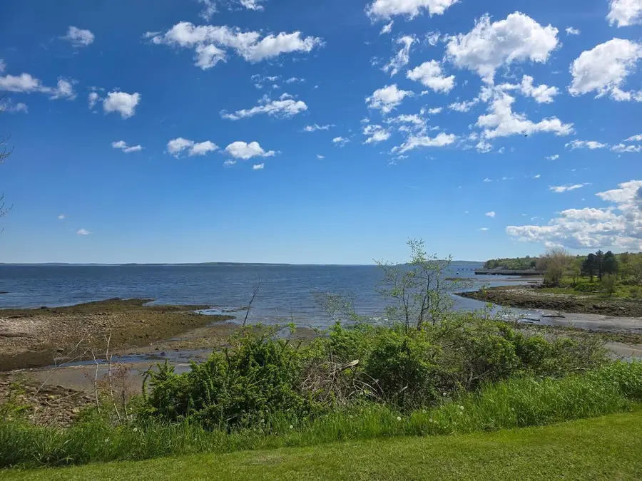 71 E Main Street, Searsport, ME 04974 - Image #3