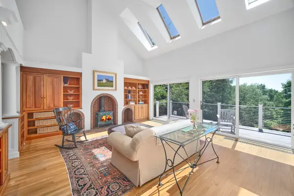 3 Lexington Lane, Rockport, ME 04856