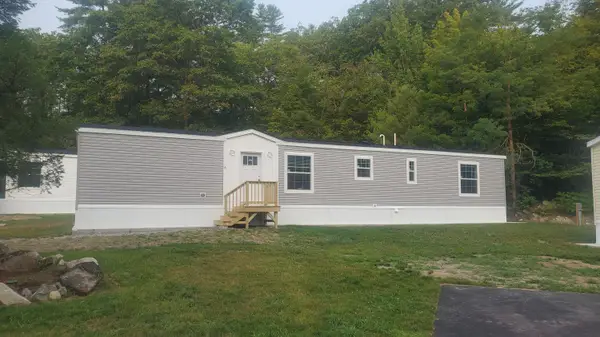 6 Laurik Lane, Naples, ME 04055