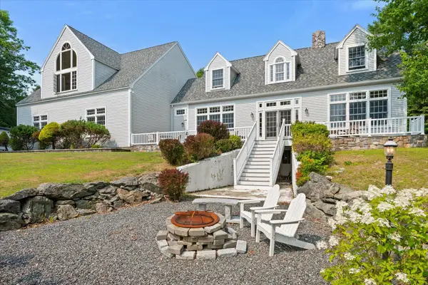 58 Laurel Street, Ellsworth, ME 04605