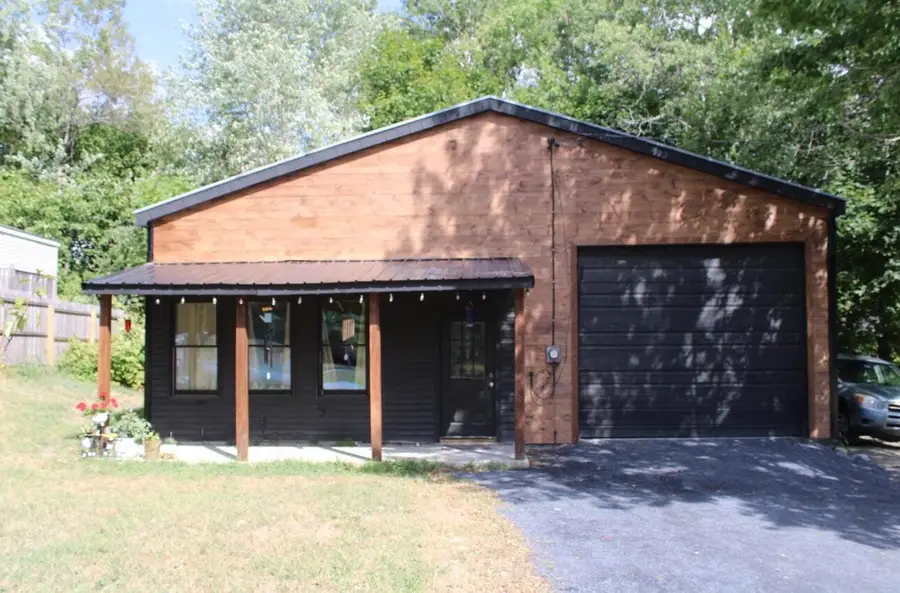 10 Maxim Street, Madison, ME 04950 - Image #2