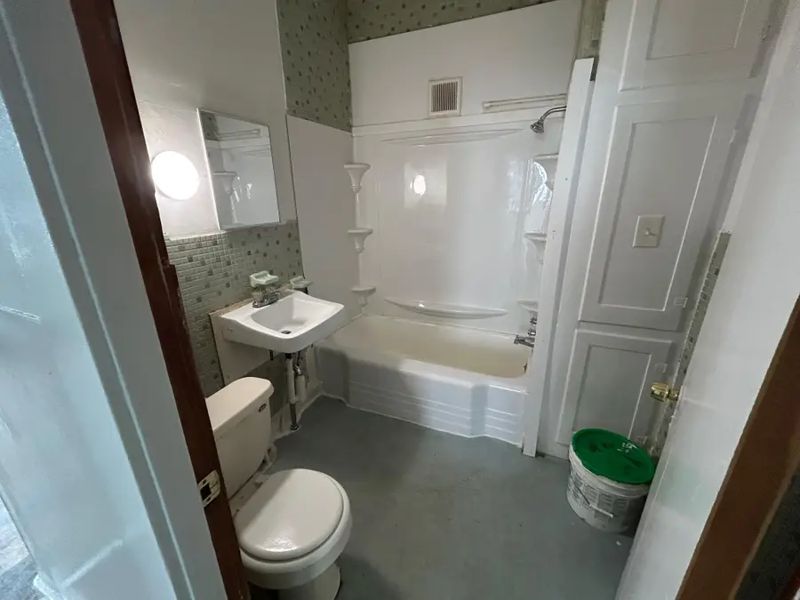 178 Blake Street, Lewiston, ME 04240 - Image #3