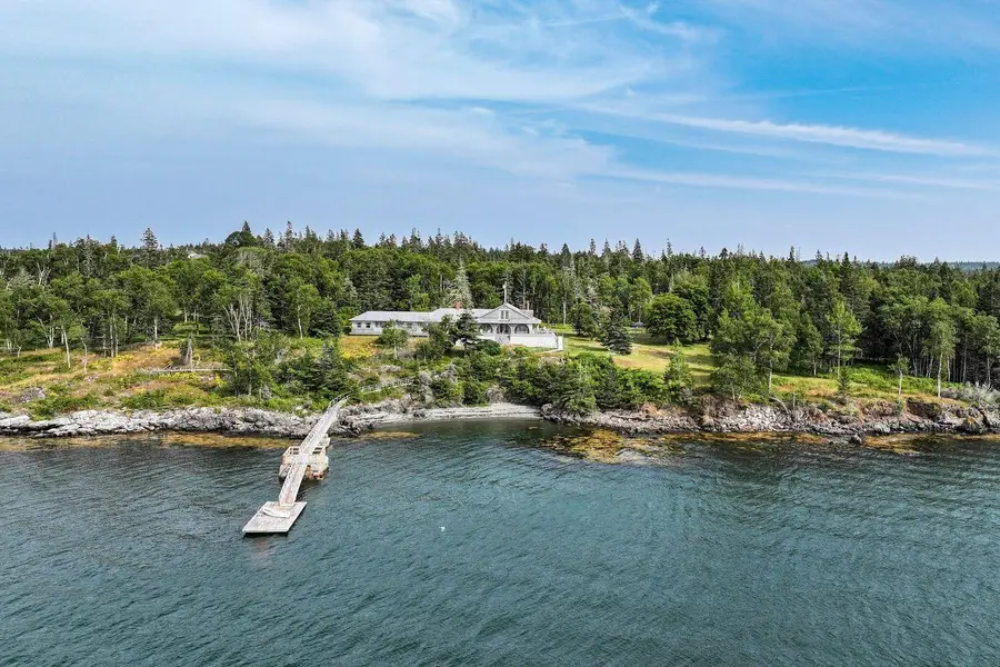 14 Kingsbury Point, Vinalhaven, ME 04863 - Image #2