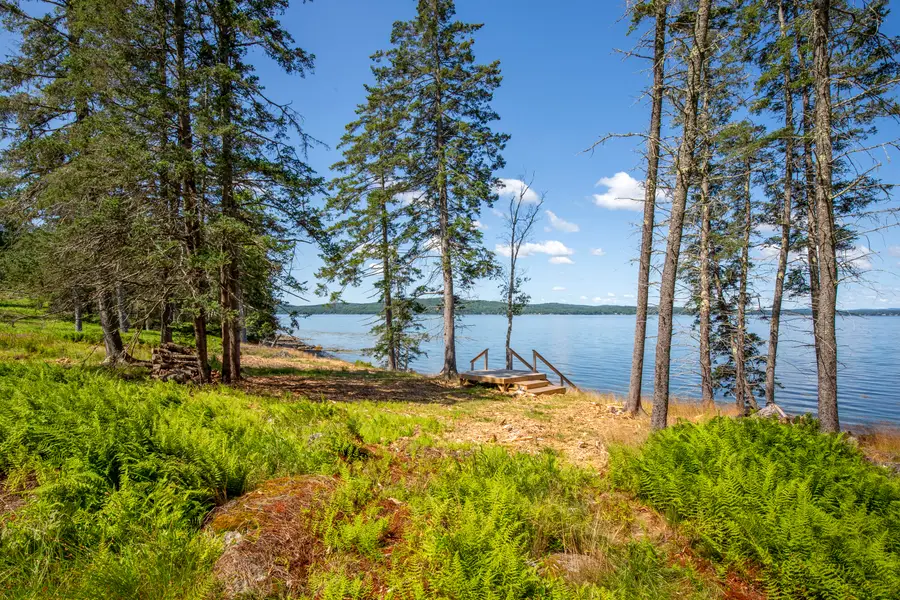 1317 Trim Lane, Islesboro, ME 04848 - Image #2