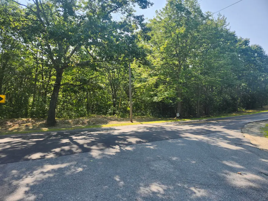 055 Wiscasset Road, Whitefield, ME 04353 - Image #2