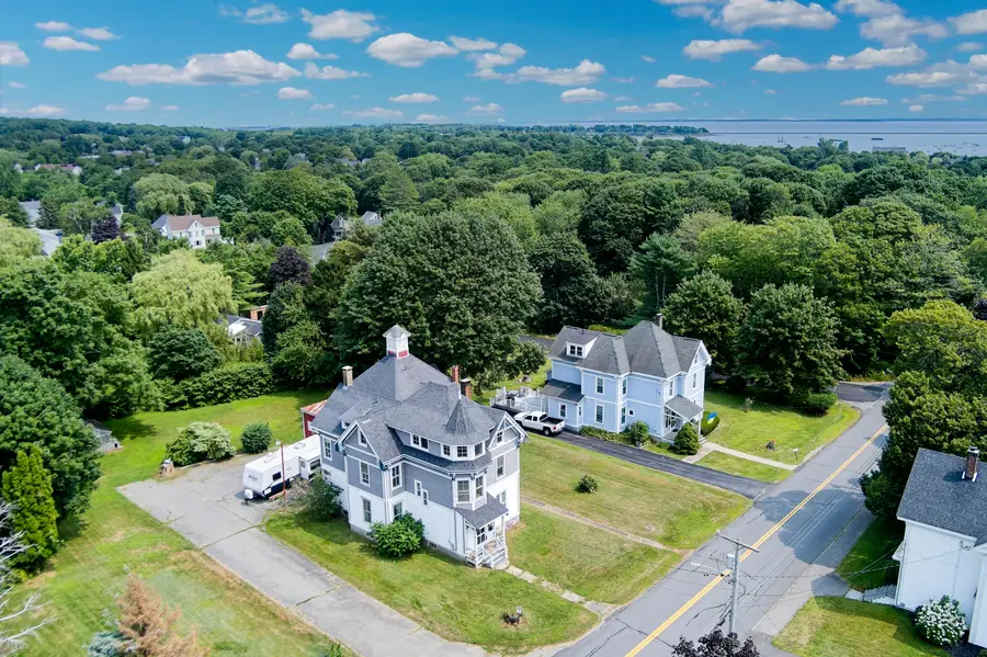 147 Talbot Avenue, Rockland, ME 04841 - Image #2