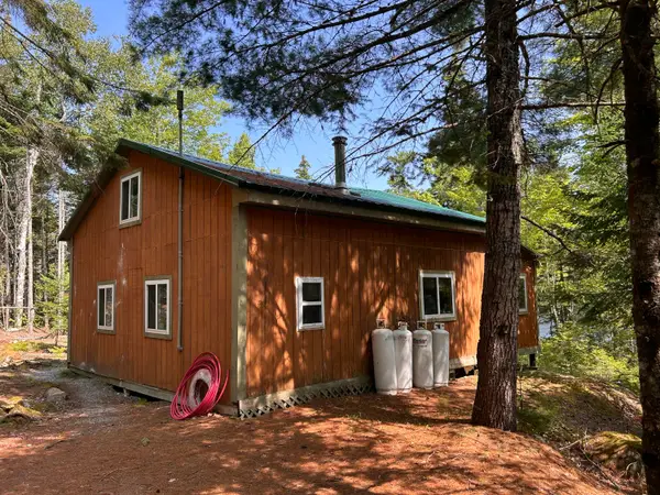 31 Sportsmen's Lodge Road, Marshfield, ME 04654
