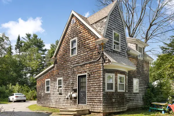 52 Harvard Street, Auburn, ME 04210