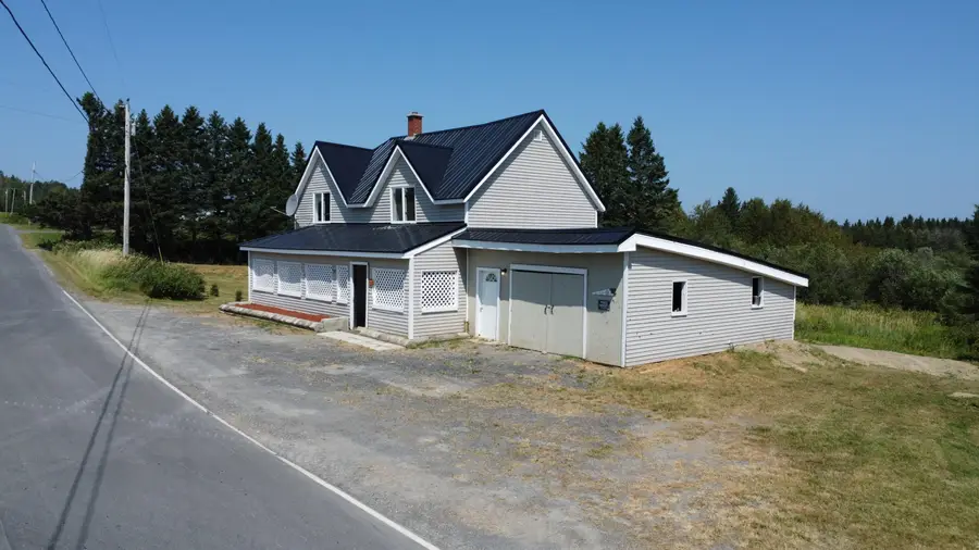 314 Flat Mountain Road, Saint Agatha, ME 04772 - Image #2