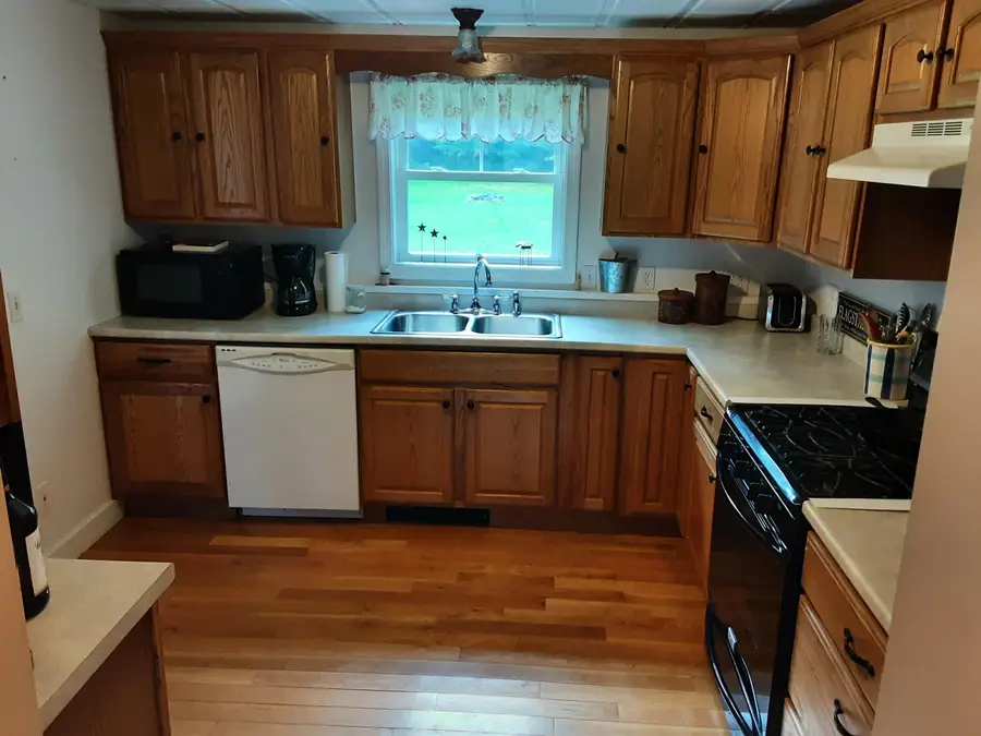 186 Main Street, Stratton, ME 04982 - Image #3