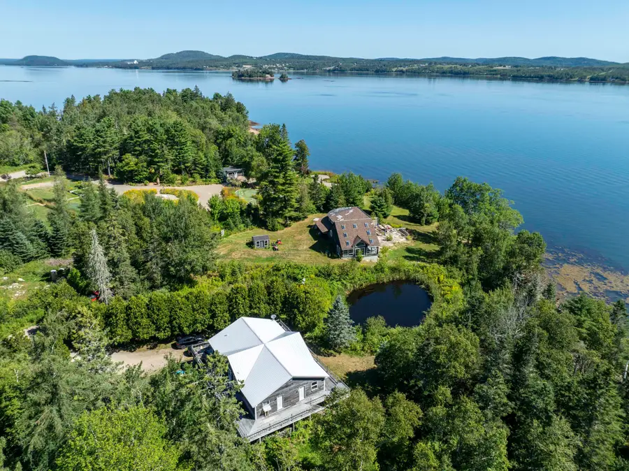 27 Us Rt One, Robbinston, ME 04671 - Image #2