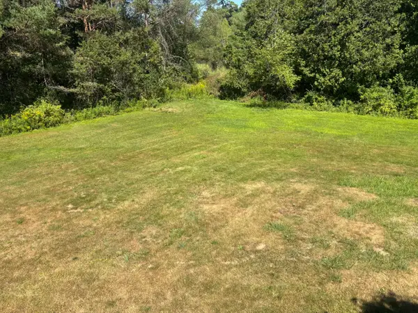 11 Madison Road, Norridgewock, ME 04957