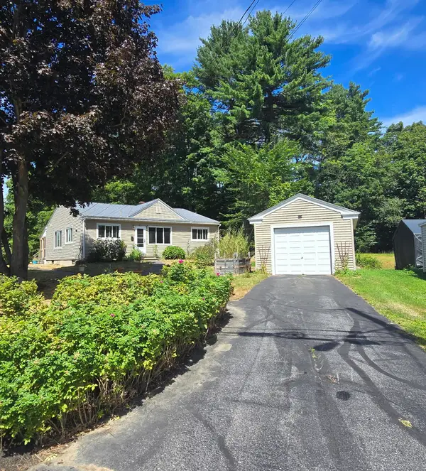 64 Laurier Street, Lewiston, ME 04240