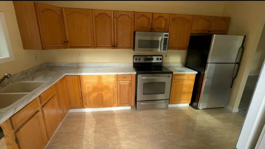 32 Spring Street, Gardiner, ME 04345 - Image #3