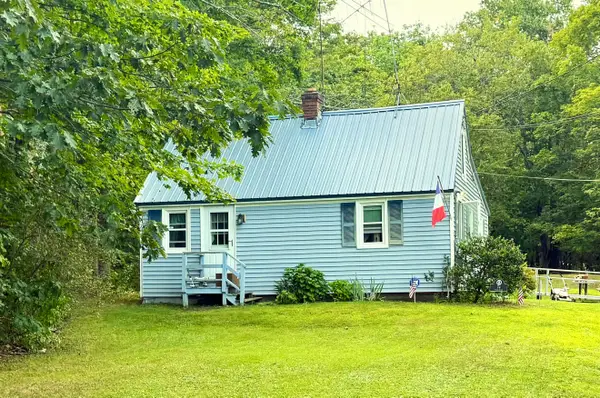74 Hearn Road, Saco, ME 04072