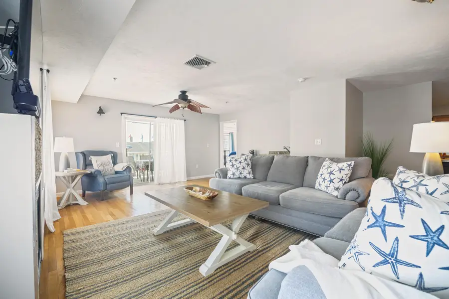 170 East Grand Avenue #4, Old Orchard Beach, ME 04064 - Image #3