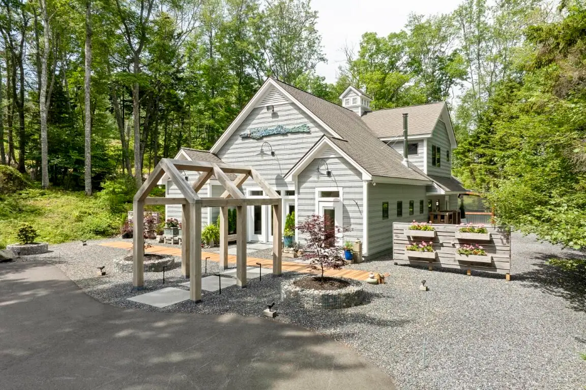 98 Meadow Cove Road, Boothbay Town, ME 04544 - Image #1