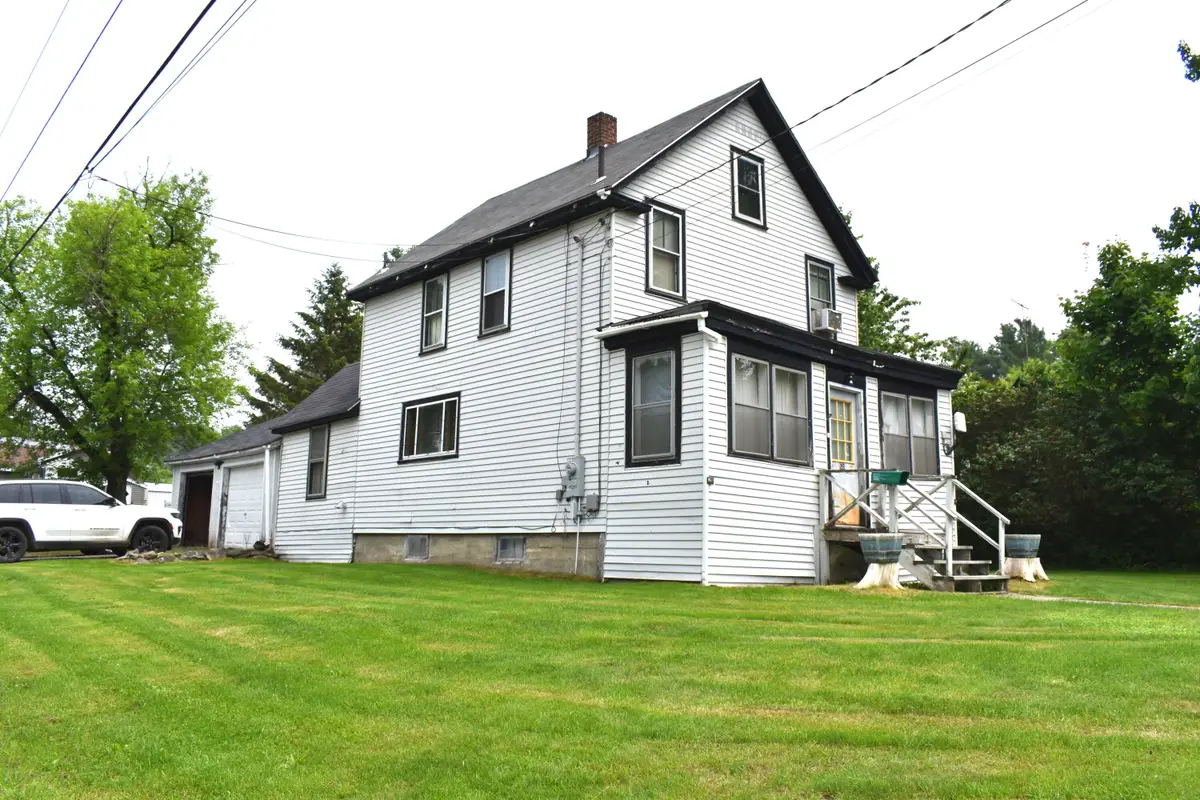 28 Libby Street, Lincoln, ME 04457 - Image #1