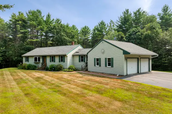 4 Shamrock Lane, Damariscotta, ME 04543