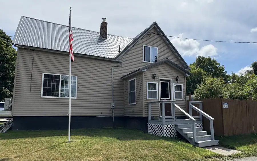5 Western Avenue, East Millinocket, ME 04430 - Image #2