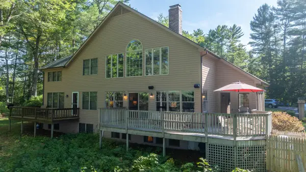 26 E East Beach Road #26, Casco, ME 04015