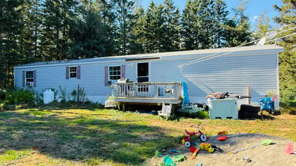 14 Frog Lane, Trescott Twp, ME 04652
