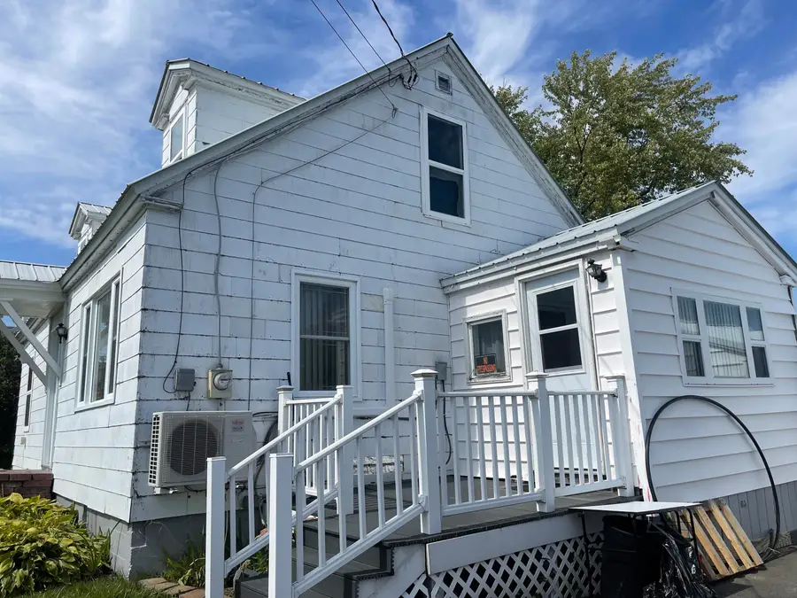 13 Vernon Street, Limestone, ME 04750 - Image #2