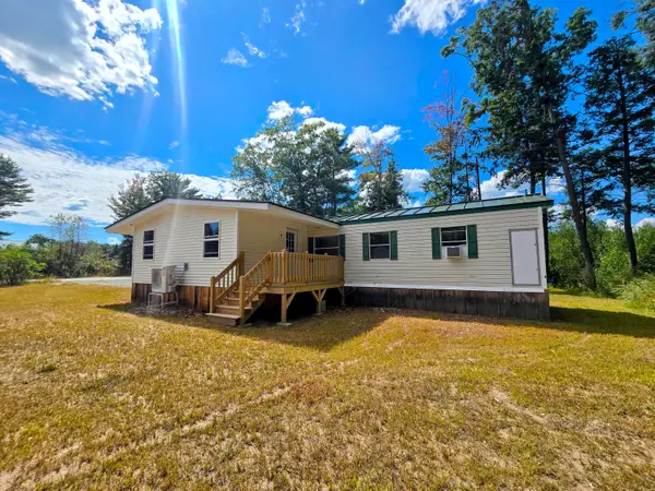 1785 Federal Road, Livermore, ME 04253