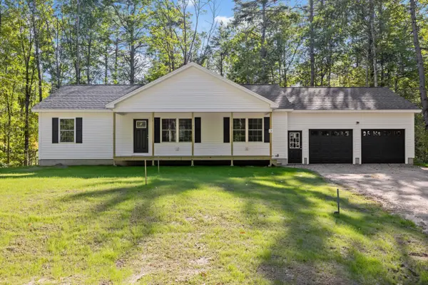 13 Quaker Lane, Limerick, ME 04048