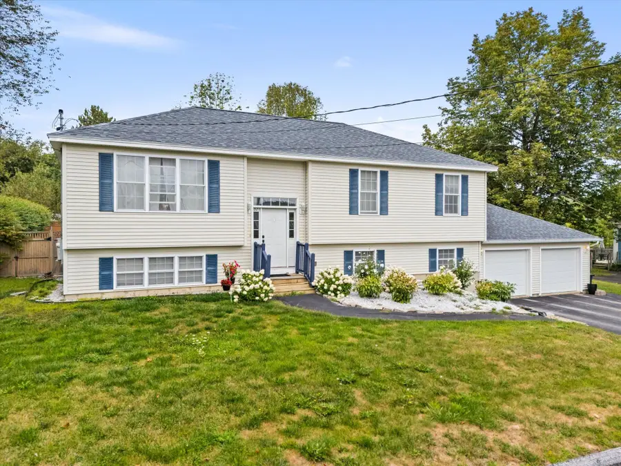 52 Mechanic Street, Winterport, ME 04496 - Image #2