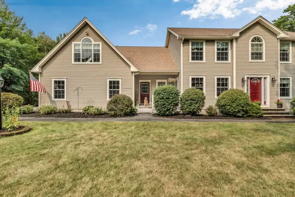 7 Beech Ridge Drive, Hermon, ME 04401