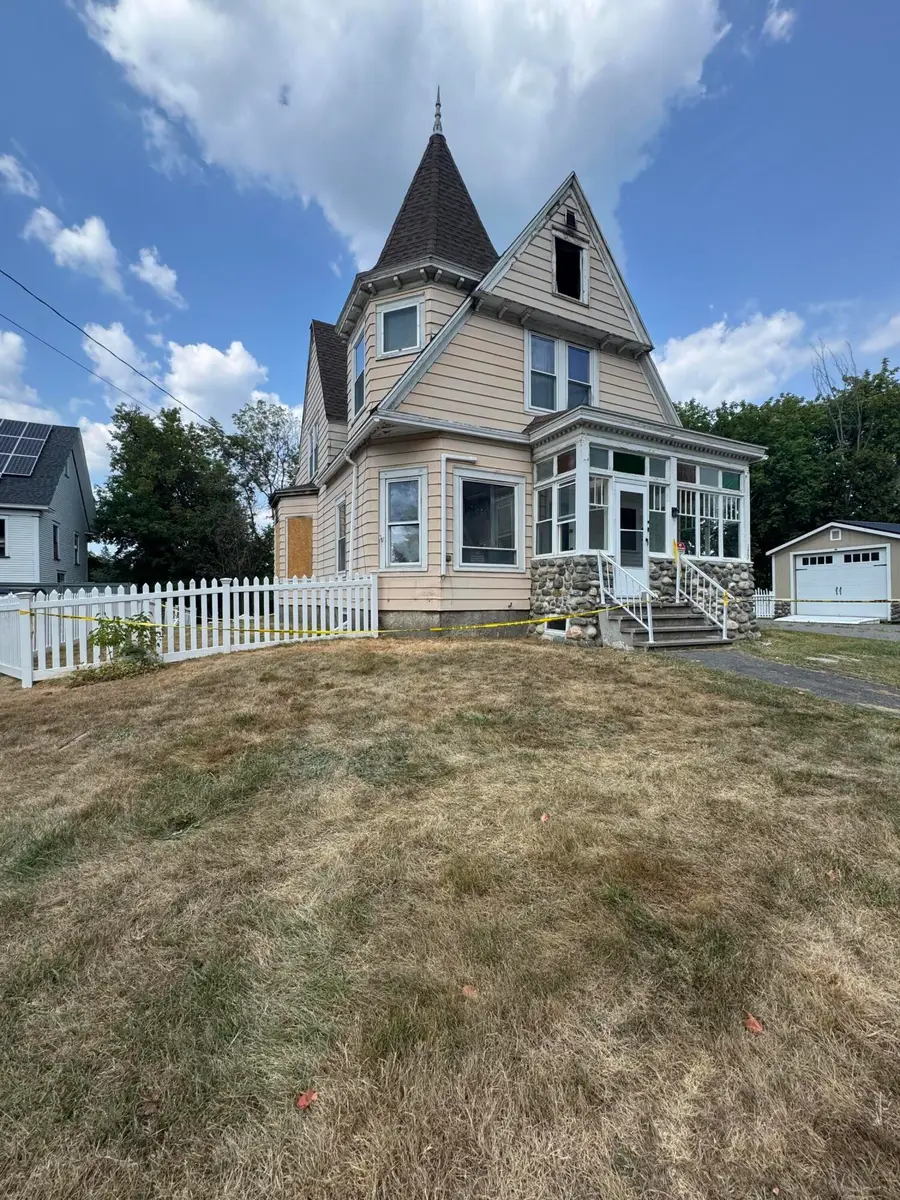173 Somerset Avenue, Pittsfield, ME 04967 - Image #2