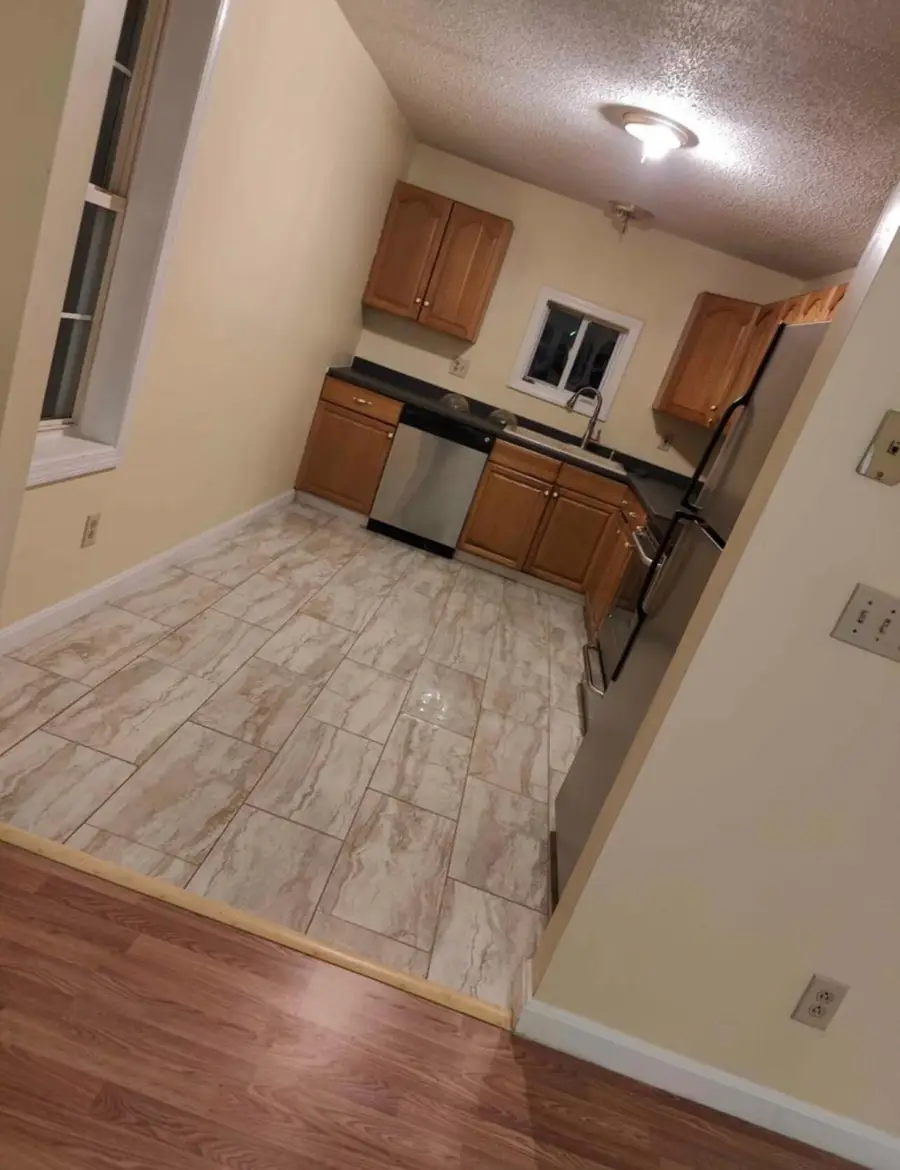 25 Middle Street, Gardiner, ME 04345 - Image #2