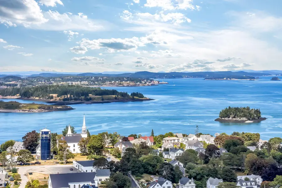 56 Washington Street, Lubec, ME 04652 - Image #3