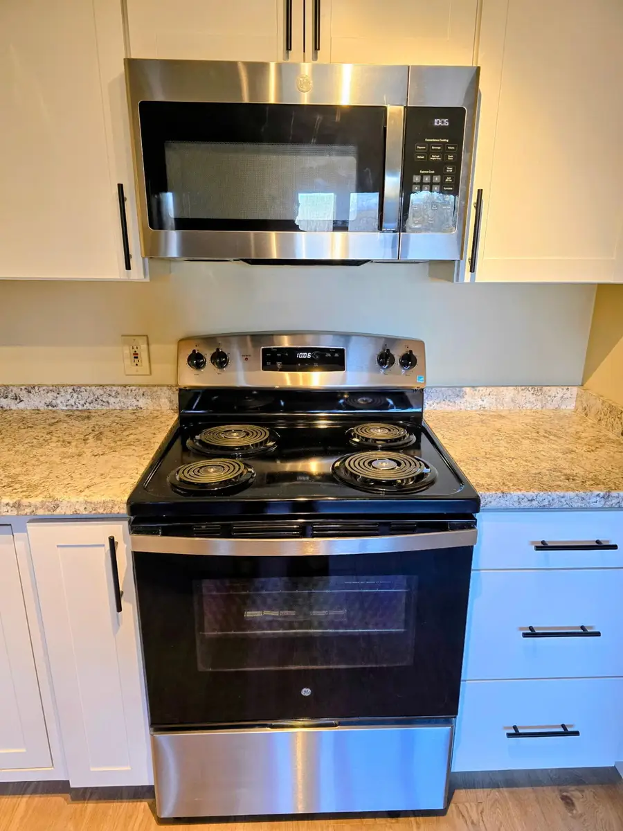 574 Main Street #111, Damariscotta, ME 04543 - Image #3