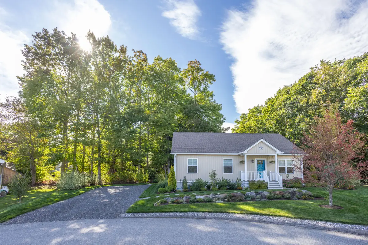 10 Glenfield Circle, Camden, ME 04843 - Image #1