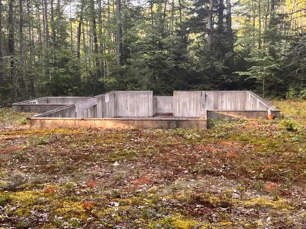 34 Bunchberry Lane, Bristol, ME 04539