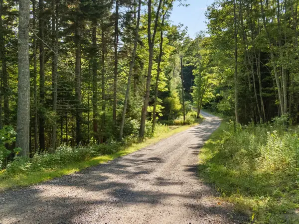 7-1 Wrong Way Drive, Phippsburg, ME 04562