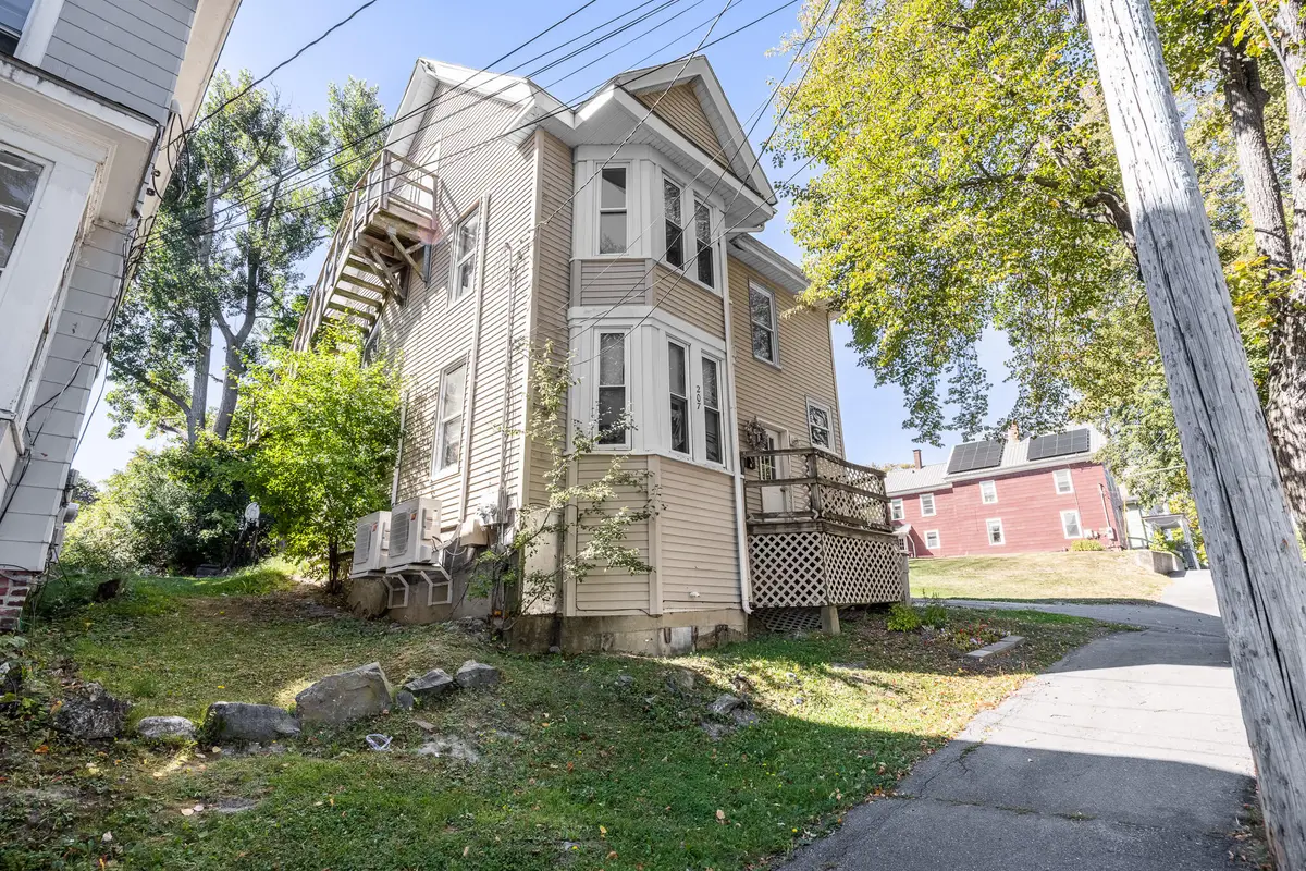 207 Warren Street, Bangor, ME 04401 - Image #1
