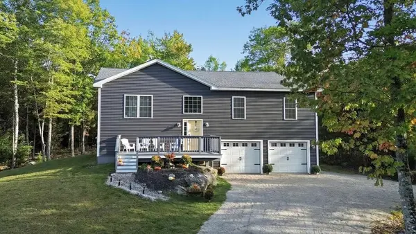 137 Aa Landing Road, Glenburn, ME 04401